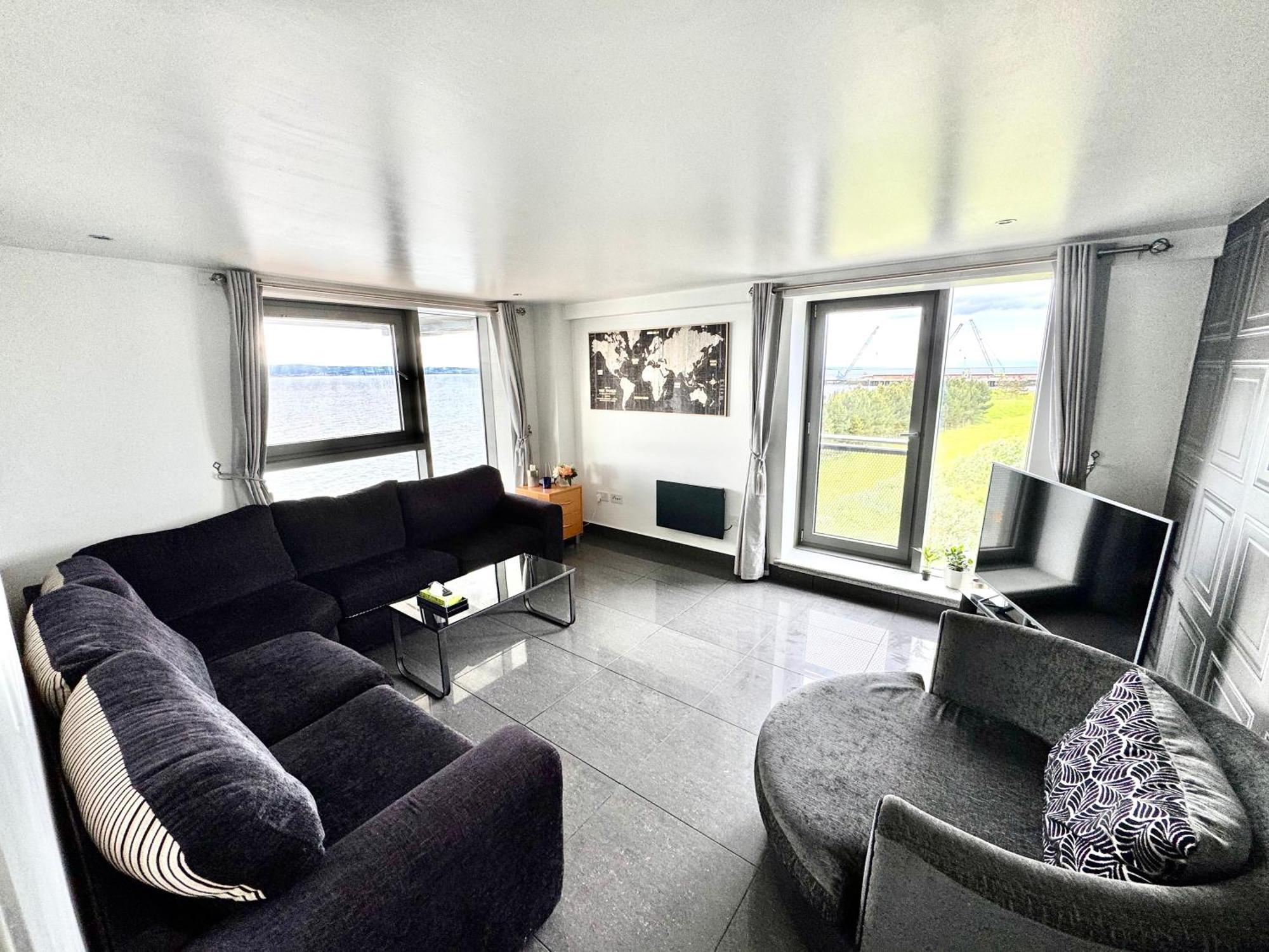 Ocean Park Apartments - Oceanfront - Free Parking And Fast Wifi Edynburg Zewnętrze zdjęcie